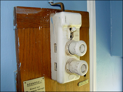 2-polet gruppe med 2 sikringer